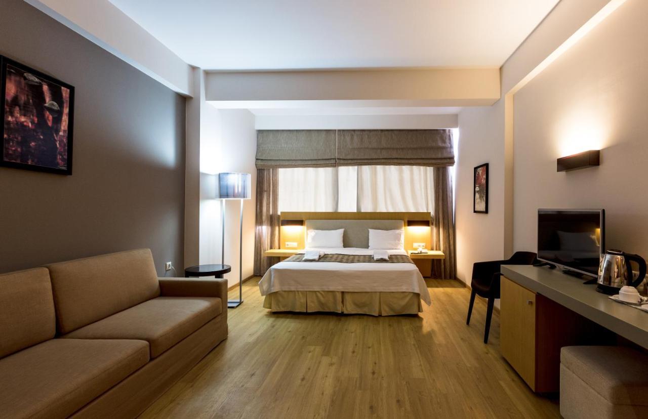 Philippos Xenia Hotel เซเรส ภายนอก รูปภาพ