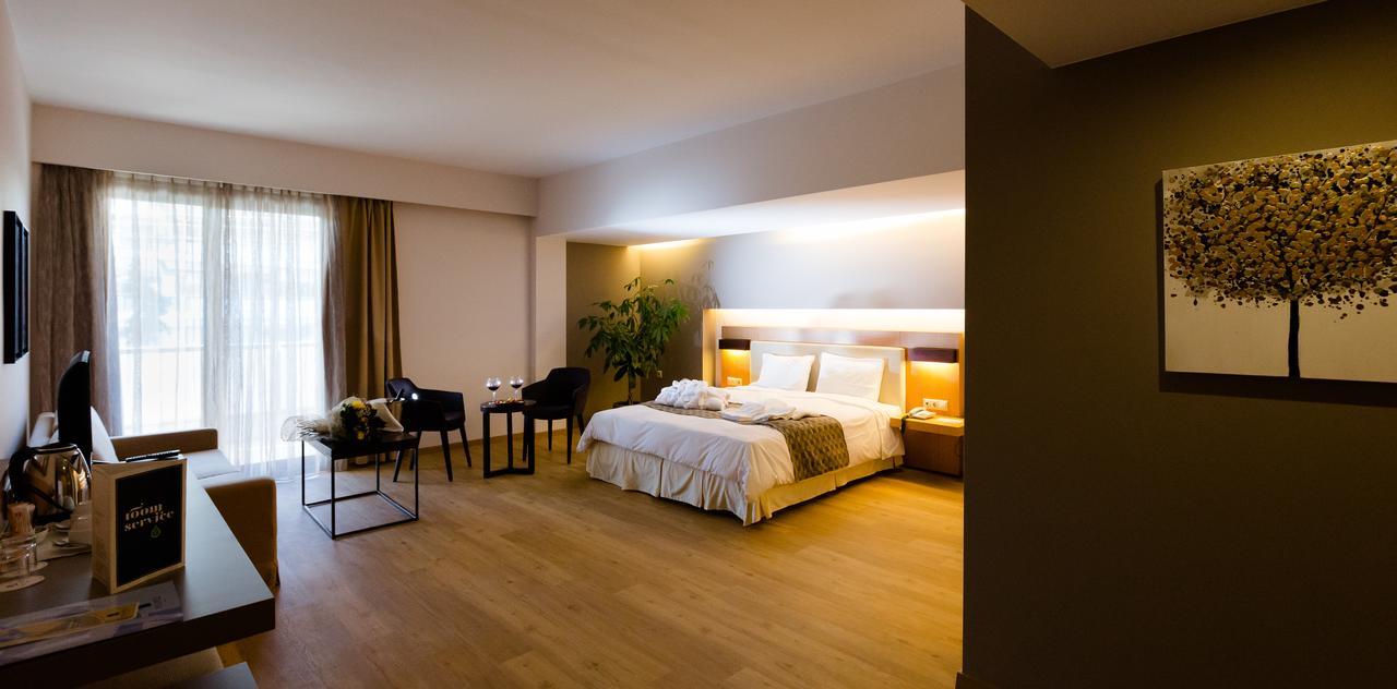 Philippos Xenia Hotel เซเรส ภายนอก รูปภาพ
