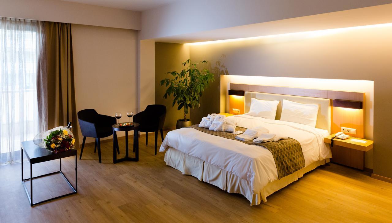 Philippos Xenia Hotel เซเรส ภายนอก รูปภาพ
