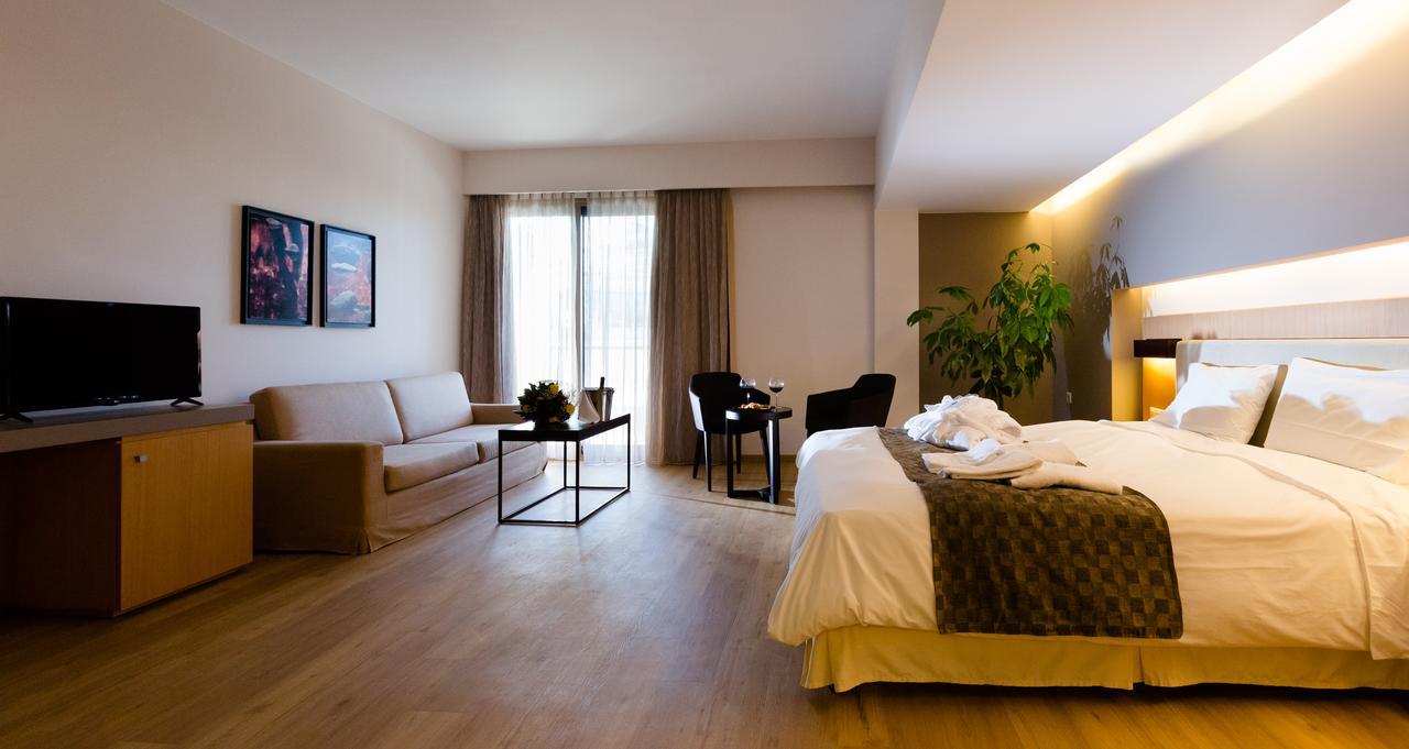Philippos Xenia Hotel เซเรส ภายนอก รูปภาพ